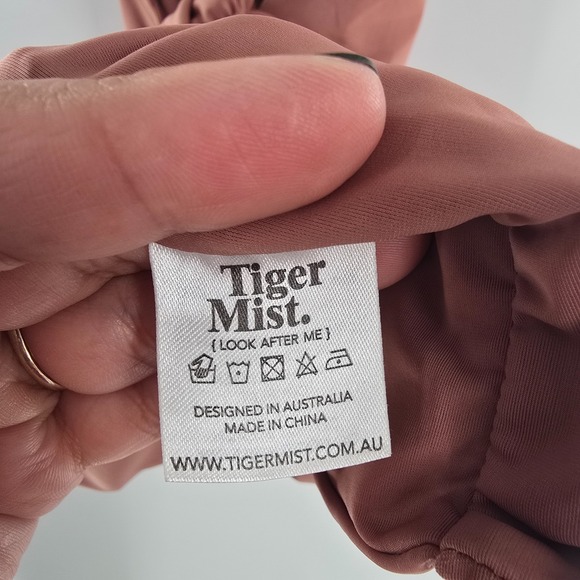 Tiger mist Dress Womens Medium dusty Rose Ruched Cut Out Adjustable - Picture 4 of 7